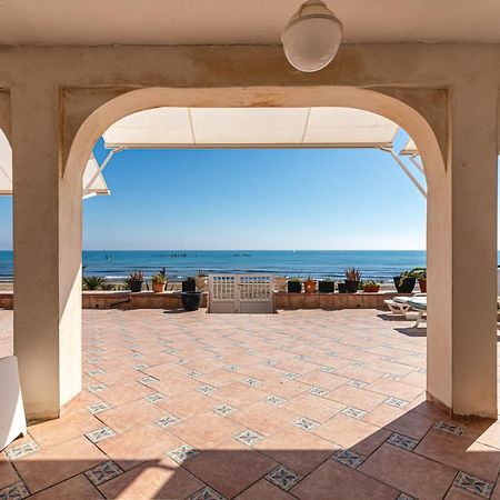 Beachfront Bliss: Apartamento A Pie De Playa Alicante Eksteriør billede