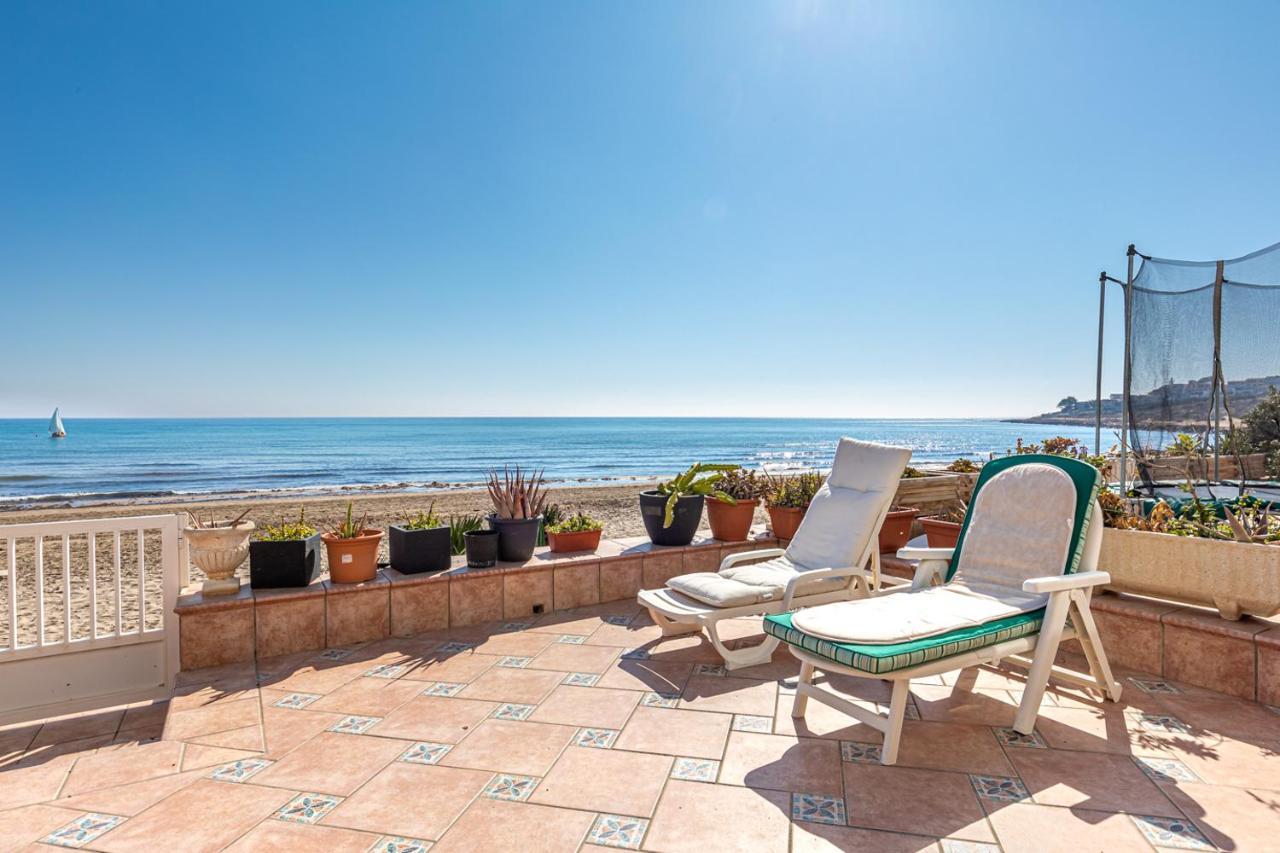 Beachfront Bliss: Apartamento A Pie De Playa Alicante Eksteriør billede