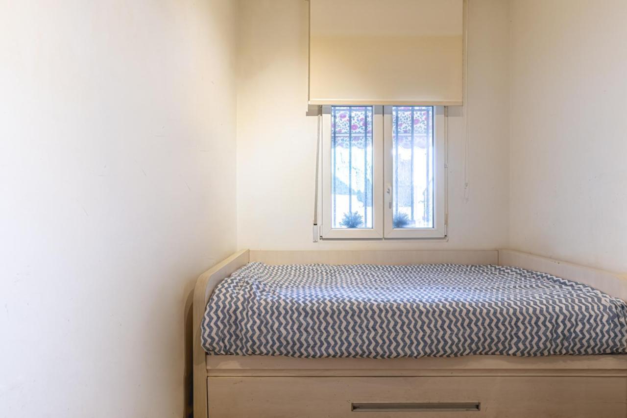 Beachfront Bliss: Apartamento A Pie De Playa Alicante Eksteriør billede